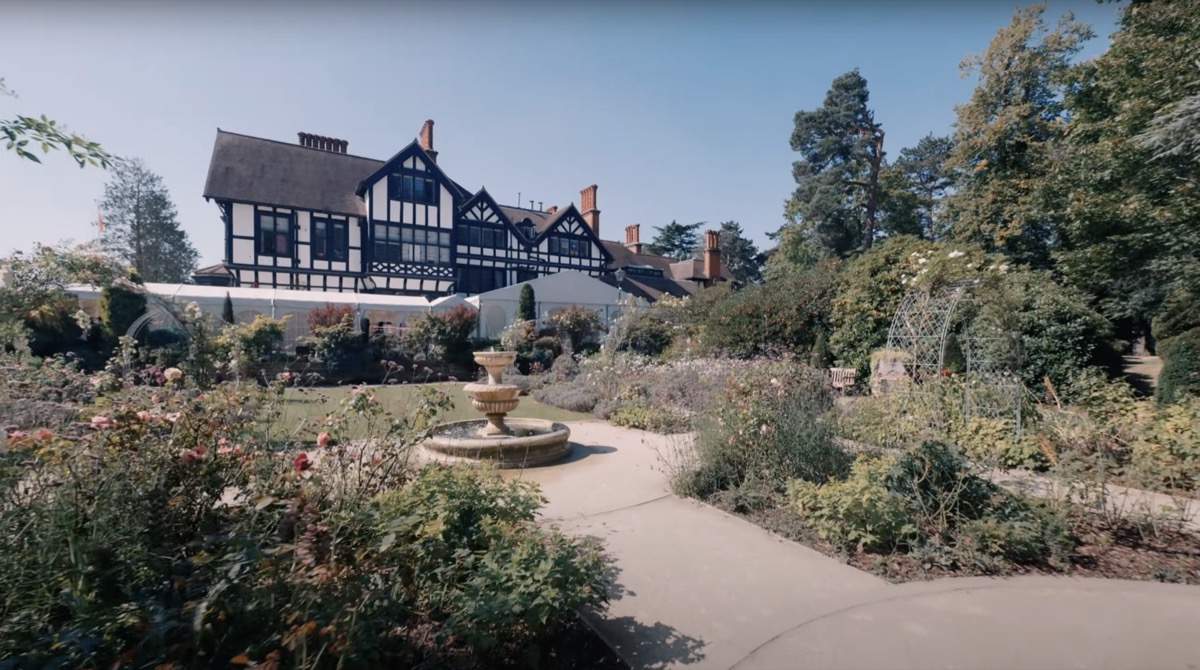 Bhaktivedanta Manor presentation AV installation